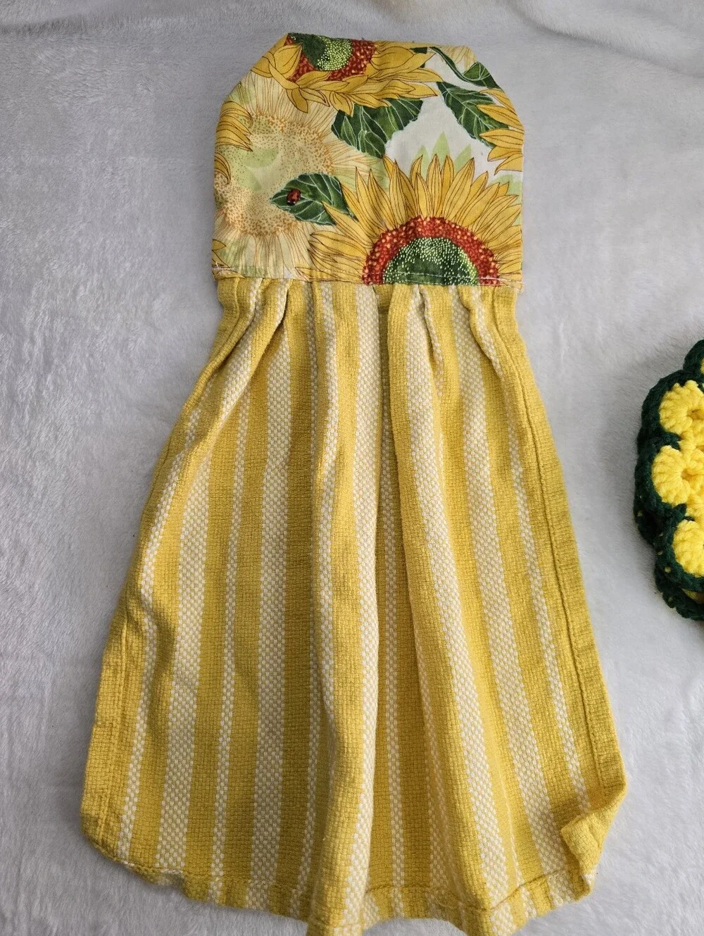 Sunflower Hanging Kitchen Towel Set with Crochet Sunflower Potholders Handmade